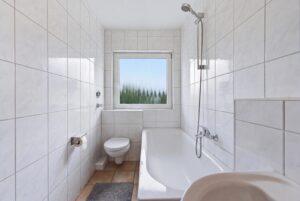 2. OG Fensterbad