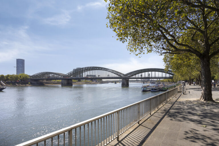 Konrad-Adenauer-Ufer
