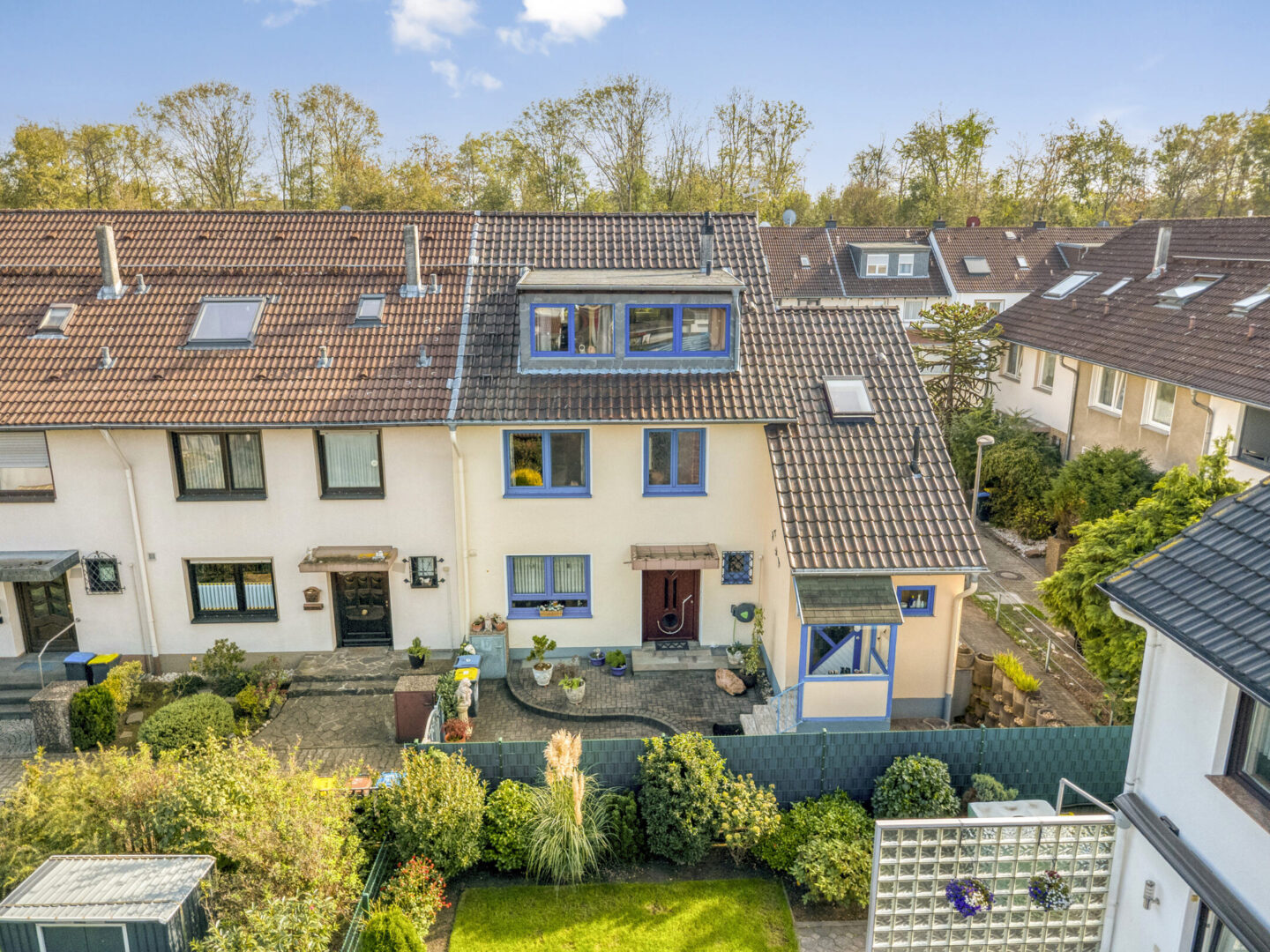Grundstück mit Garten