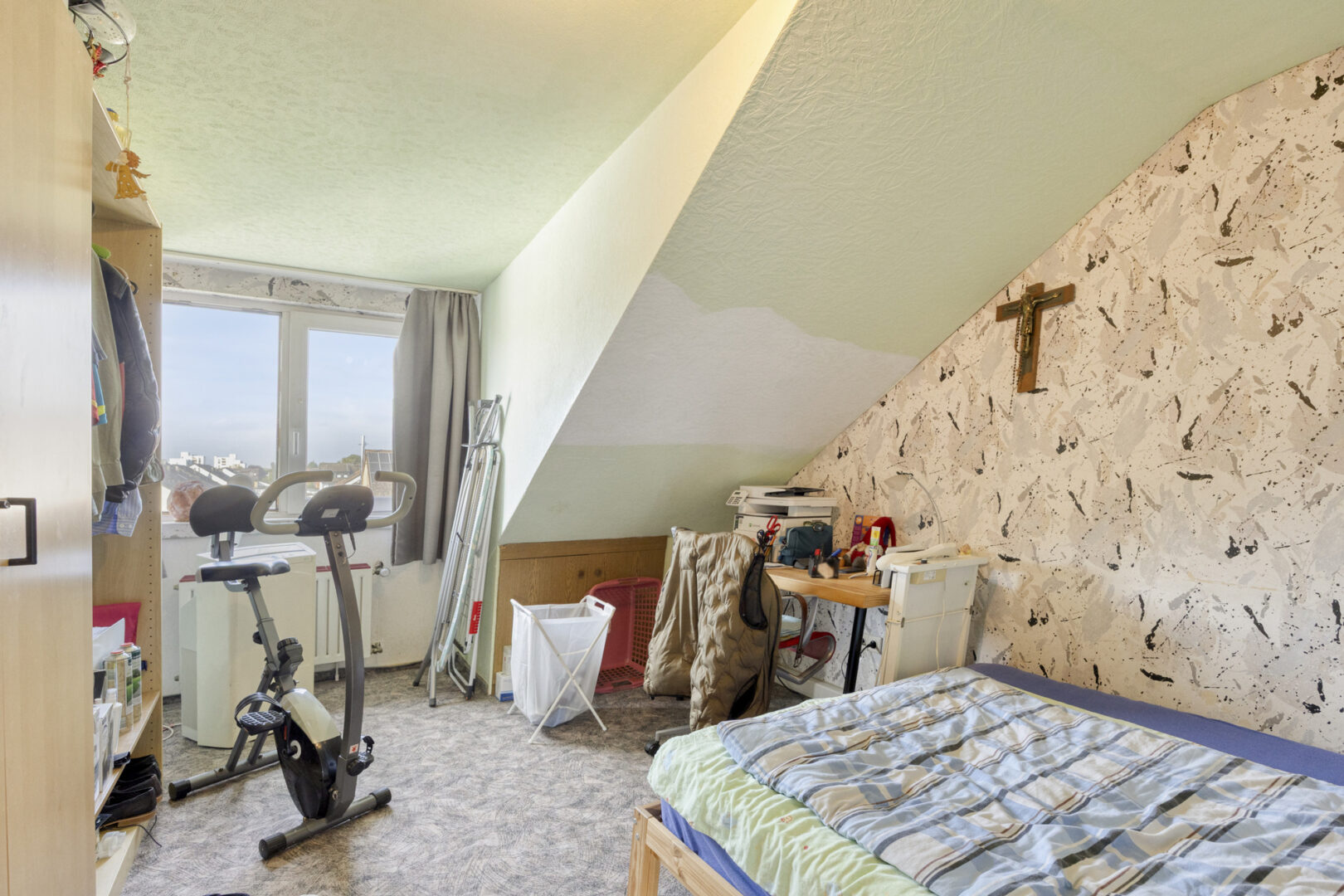 Helles Zimmer mit Weitblick